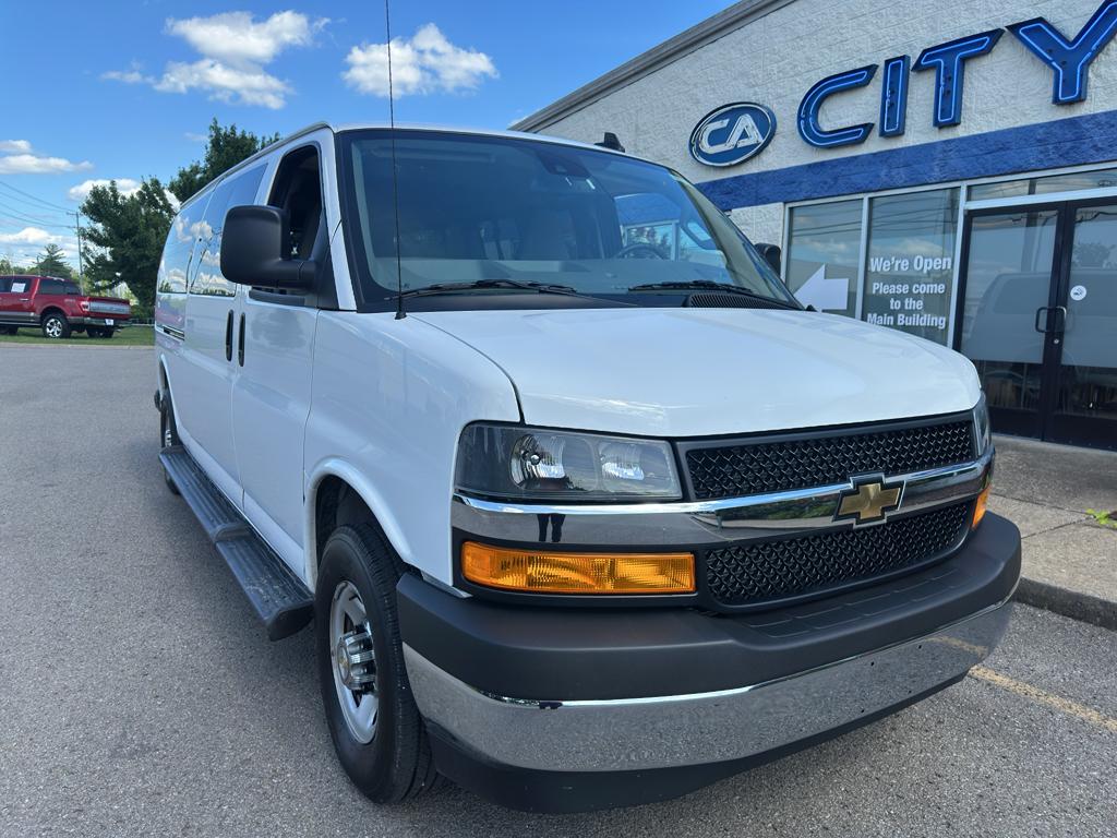chevrolet express passenger 2025 1GAZGPFP7S1252379 image chevrolet express passenger 2025 1GAZGPFP7S1252379 image